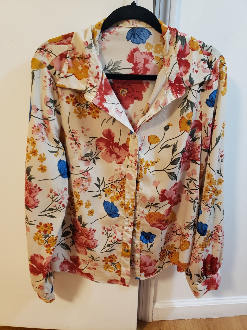 Floral Button-Up Blouse in Cream with Red, Blue & Yellow Flowers